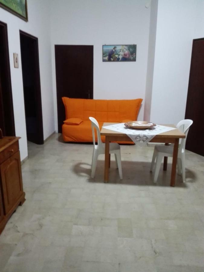 La Casa Delle Ginestre Alcamo Marina Exterior foto